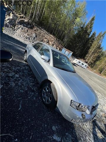 Audi A4 2001-2004 (Type II) (B6) (B6), Motorkode: AVF, Girkassekode: AUTOMAT