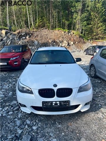 BMW 5-Serie 2003-2010 (E60/E61) (E60/E61), Motorkode: N47-D20A, Girkassekode: Automat