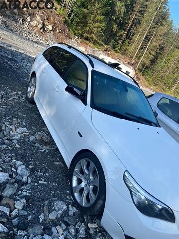 BMW 5-Serie 2003-2010 (E60/E61) (E60/E61), Motorkode: N47-D20A, Girkassekode: Automat
