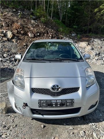 Toyota Yaris 2006-2009 (Type II, Fase 1) , Motorkode: 1ND-TV, Girkassekode: Manuell