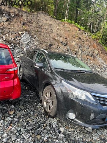 Toyota Avensis 2009-2015 (Type III, Fase 1) , Motorkode: 1AD-FTV, Girkassekode: Manuell
