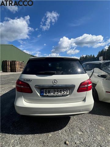 Mercedes B-Klasse 2011-2018 (W246) (W246), Motorkode: EM0004, Girkassekode: Automat