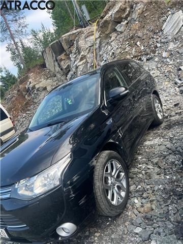 Mitsubishi Outlander 2012-2015 (Type III, Fase 1) , Motorkode: 4B11, Girkassekode: Automat