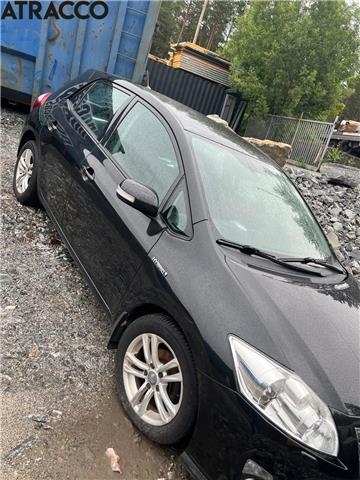 Toyota Auris 2010-2012 (Type I, Fase 2) , Motorkode: 2ZR-FXE, Girkassekode: AUTOMAT