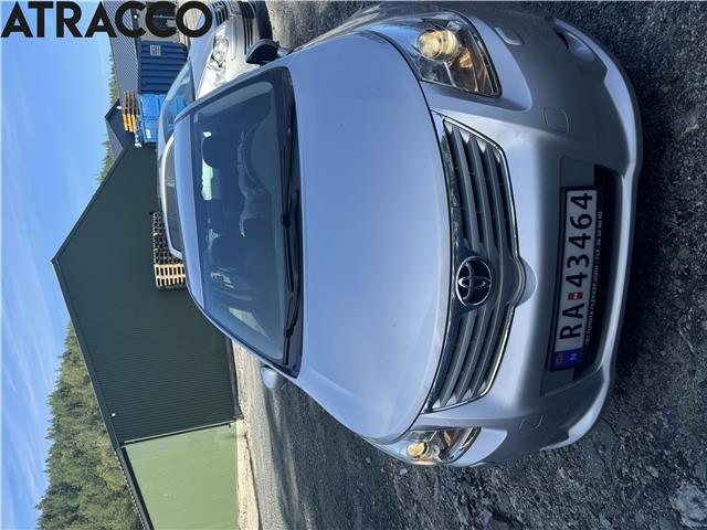 Toyota Avensis 2009-2015 (Type III, Fase 1) , Motorkode: 2ZR-FAE, Girkassekode: Manuell