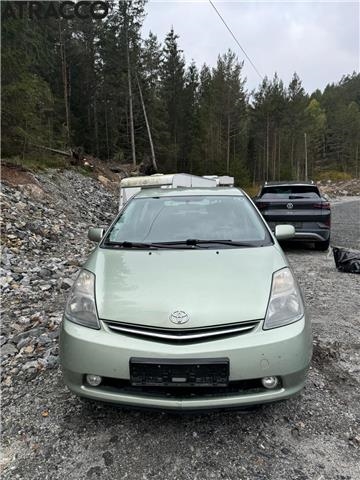 Toyota Prius 2004-2009 (Type II) (COMBI) (COMBI), Motorkode: 1NZ-FXE, Girkassekode: Automat