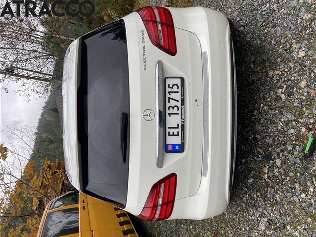 Mercedes B-Klasse 2011-2018 (W246) (W246), Motorkode: EM0004, Girkassekode: Automat