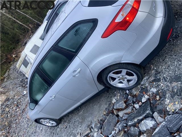 Ford Focus 2011-2014 (Type III, Fase 1) , Motorkode: T3DB, Girkassekode: Manuell