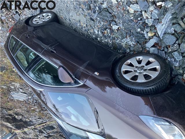Opel Insignia A 2009-2014 , Motorkode: , Girkassekode: Manuell