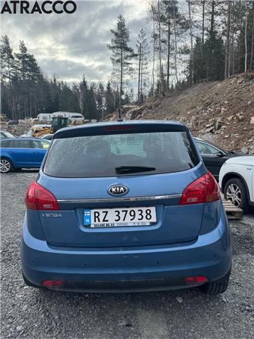 Kia Venga 2010-2017 , Motorkode: G4FC, Girkassekode: Automat
