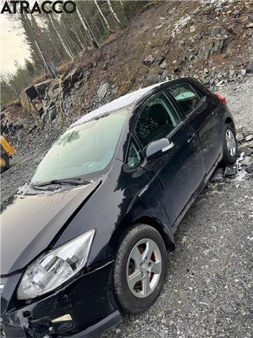 Toyota Auris 2010-2012 (Type I, Fase 2) , Motorkode: 2ZR-FXE, Girkassekode: Automat