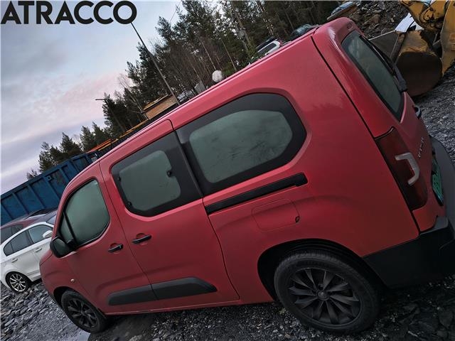 Peugeot Partner 2019-->> (Type III) , Motorkode: YHZ, Girkassekode: Automat