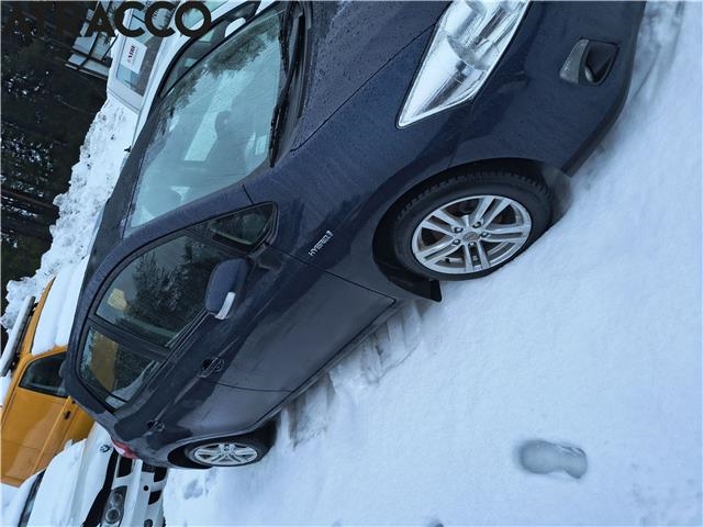 Toyota Auris 2010-2012 (Type I, Fase 2) , Motorkode: 2ZR-FXE, Girkassekode: Automat