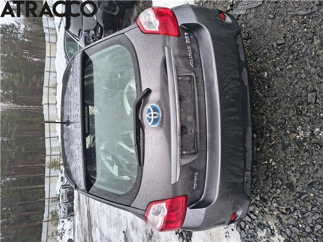 Toyota Auris 2010-2012 (Type I, Fase 2) , Motorkode: 2ZR-FXE, Girkassekode: Automat