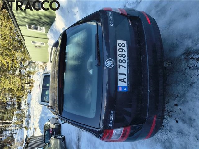 Škoda Octavia 2013-2016 (Type III, Fase 1) , Motorkode: CLHA, Girkassekode: Manuell