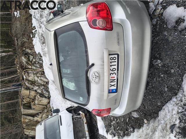Toyota Auris 2010-2012 (Type I, Fase 2) , Motorkode: 1ND-TV, Girkassekode: Automat