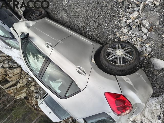 Toyota Auris 2010-2012 (Type I, Fase 2) , Motorkode: 1ND-TV, Girkassekode: Automat