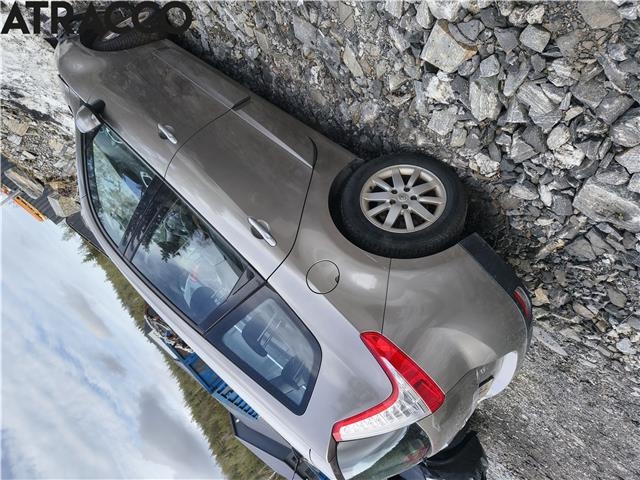 Renault Scenic 2009-2016 (Type III) , Motorkode: F9Q-870, Girkassekode: Manuell