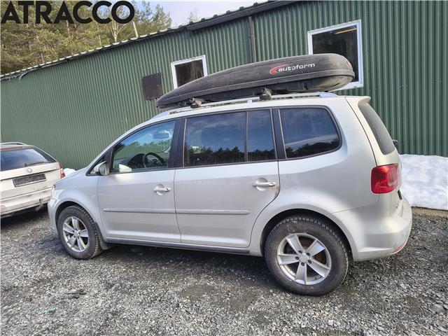 VW Touran 2010-2015 (Type I, Fase 3) , Motorkode: CAYC, Girkassekode: Automat