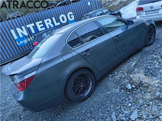 BMW 5-Serie 2003-2010 (E60/E61) (E60/E61), Motorkode: M54-B22, Girkassekode: AUTOMAT