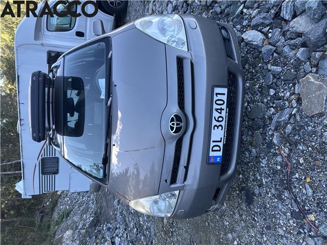 Toyota Verso 2004-2009 (Type II) , Motorkode: 1ZZ-FE, Girkassekode: Manuell
