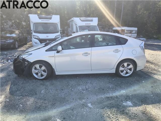 Toyota Prius 2009-2016 (Type III) (COMBI) (COMBI), Motorkode: 2ZR-FXE, Girkassekode: Automat