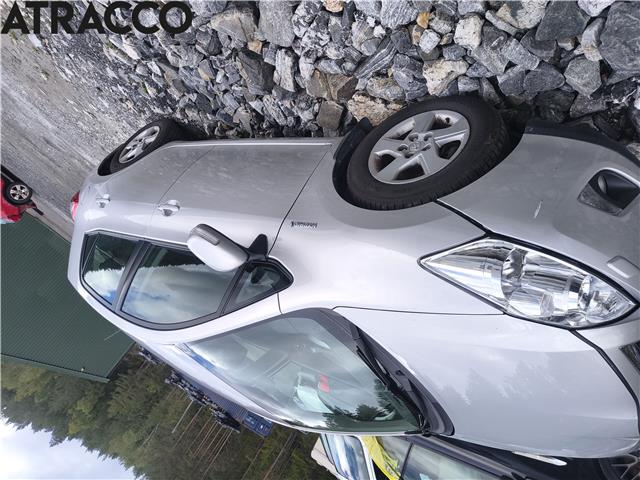 Toyota Auris 2010-2012 (Type I, Fase 2) , Motorkode: 2ZR-FXE, Girkassekode: Automat