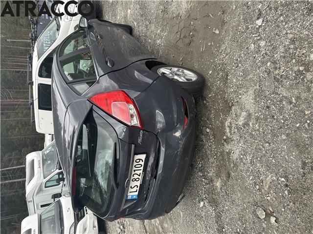 Ford Fiesta 2013-2017 (Type VI, Fase 2) , Motorkode: SFJA, Girkassekode: Manuell