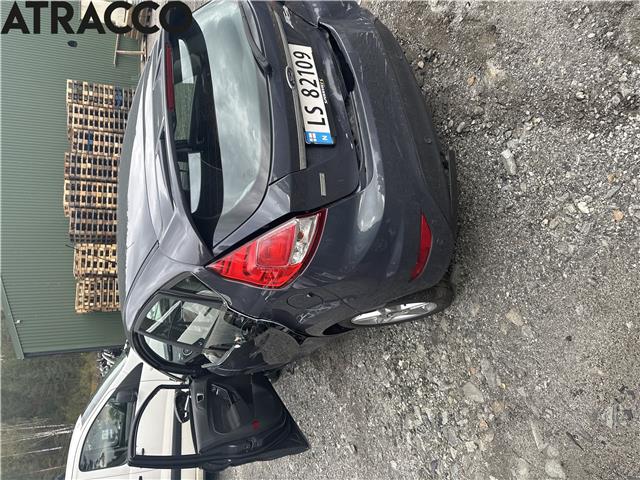 Ford Fiesta 2013-2017 (Type VI, Fase 2) , Motorkode: SFJA, Girkassekode: Manuell