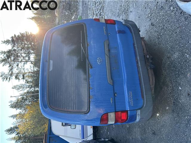 Toyota Hiace 2001-2006 (Fase 2) , Motorkode: 2KD-FTV, Girkassekode: Manuell