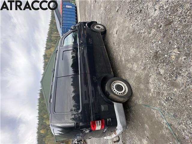 VW Transporter / Caravelle 2009-2015 (Fase 2) (T5) (T5), Motorkode: CAAB, Girkassekode: Manuell