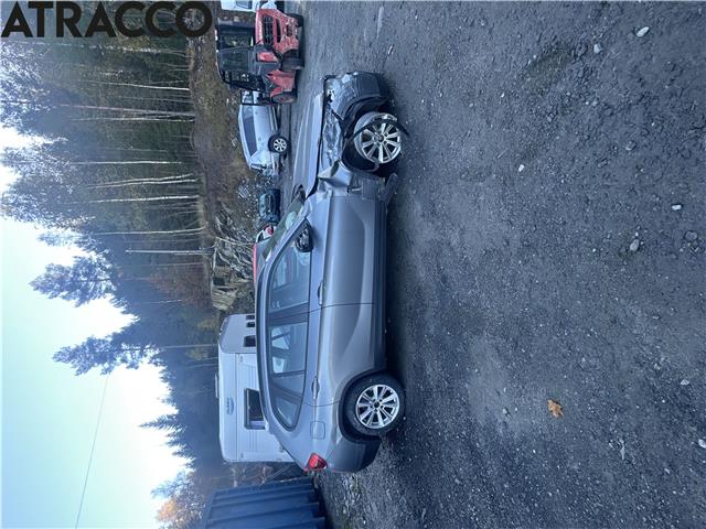BMW X1 2009-2015 (E84) (E84), Motorkode: N47-D20C, Girkassekode: Manuell