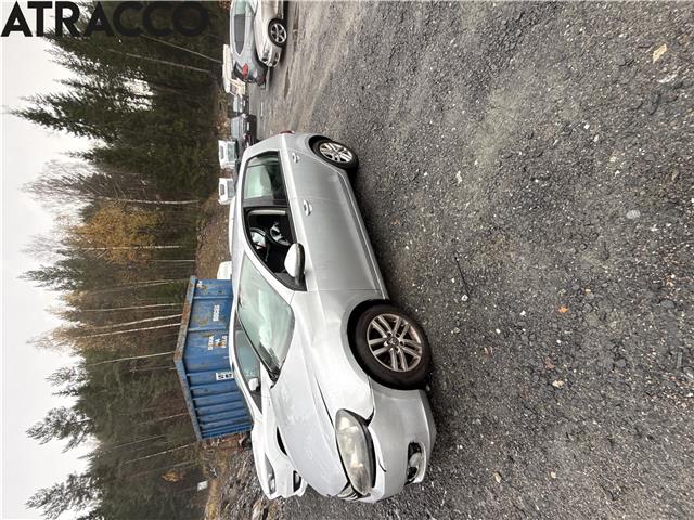VW Golf VI 2008-2012 , Motorkode: CAXA, Girkassekode: Manuell