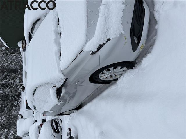 Toyota Auris 2013-2015 (Type II, Fase 1) , Motorkode: 2ZR-FXE, Girkassekode: Automat