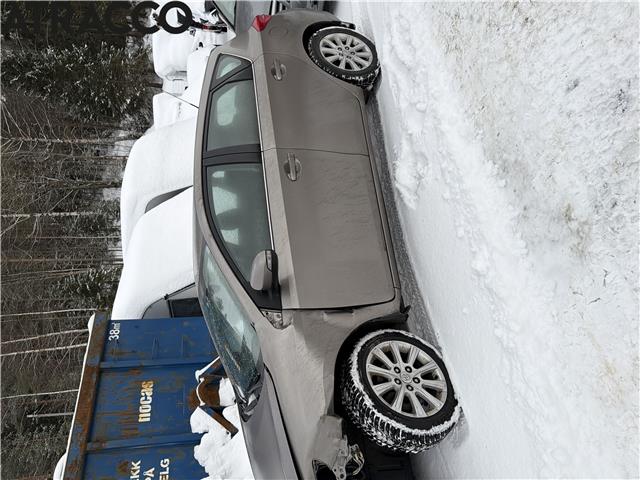 Toyota Auris 2013-2015 (Type II, Fase 1) , Motorkode: 1ZR-FAE, Girkassekode: Manuell