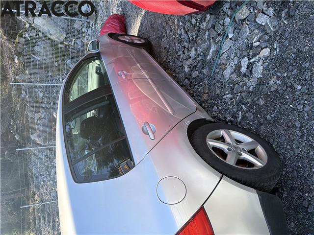 VW Golf V, Combi 2003-2008 , Motorkode: BLS, Girkassekode: Manuell
