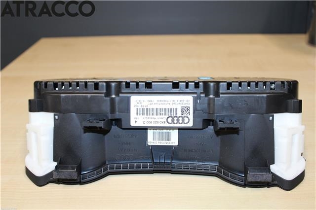 Instrumentpanel til Audi A1 2010-2014 (Type I, Fase 1)  (8X0920930D|)