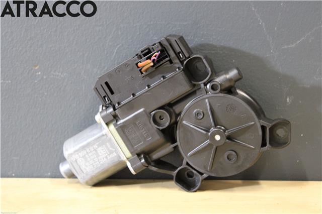 Diverse deler til VW Polo 2014-2017 (Type V, Fase 2)  (6R0959812N|)