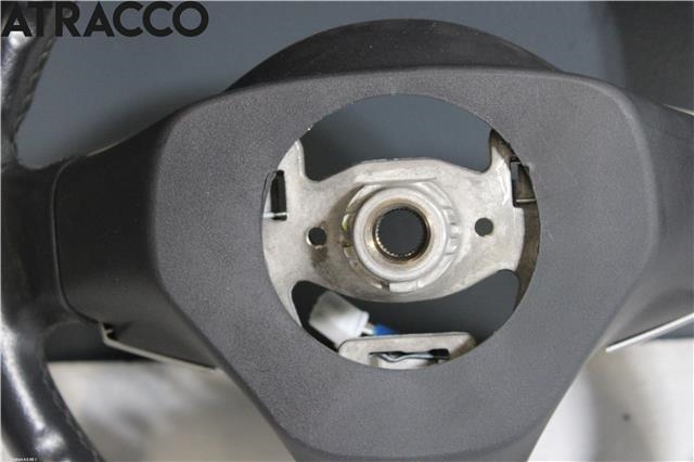 Ratt til Toyota Yaris 2006-2009 (Type II, Fase 1)  (451000D140B1|)