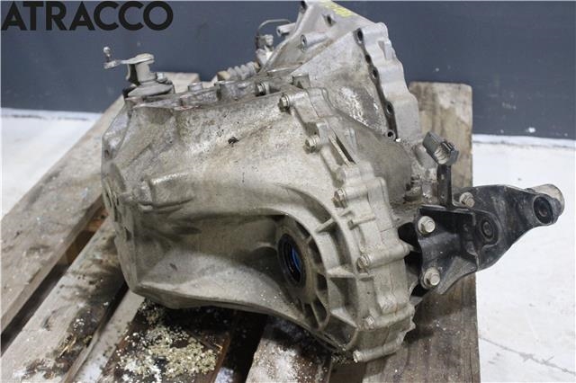 Girkasse manuell 6-trinn til Toyota Avensis 2009-2015 (Type III, Fase 1)  (3030020A30|)