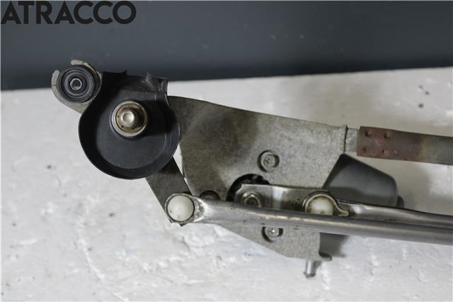 Viskermotor frontrute til Toyota Yaris 2006-2009 (Type II, Fase 1)  (851100D080|)