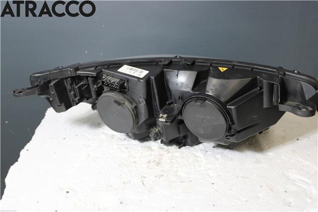 Frontlykt venstre halogen til Citroën C4 2011-2017 (Type II)  (6208S3|)