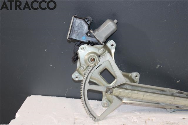 Ruteheis til Toyota RAV4 2009-2013 (Type III, Fase 2) (6980252080|)