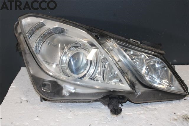 Frontlykt høyre halogen til Mercedes E-Klasse, Coupe/Cab, 2009-2013 (Fase 1) (C207) (C207) (A2078202561)