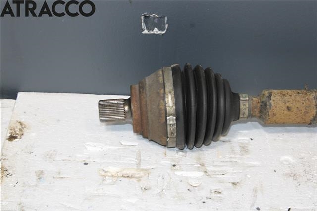 Drivaksel høyre foran til VW Passat 2011-2015 (B7) (B7) (1K0407272QN|)