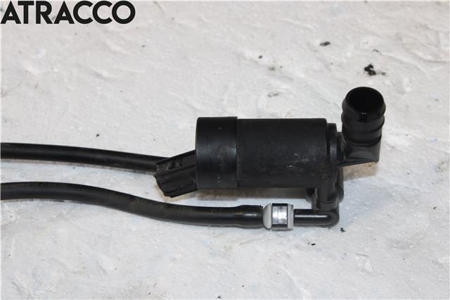 Spylerpumpe foran til Ford Focus 2014-2018 (Type III, Fase 2)  (2205506|)