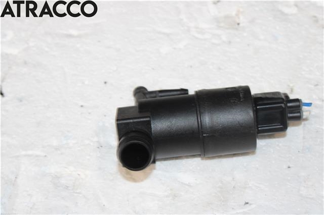 Spylerpumpe foran til Toyota Yaris 2014-2020 (Type III, Fase 2)  (853300D120|)