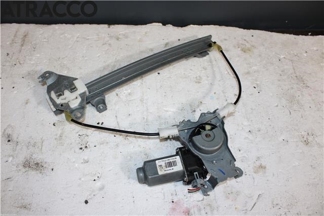 Ruteheis til Nissan Qashqai 2010-2014 (Type I, Fase 2)  (82701EY10A|)
