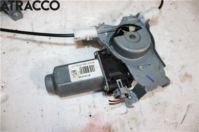 Ruteheis til Nissan Qashqai 2010-2014 (Type I, Fase 2)  (82701EY10A|)