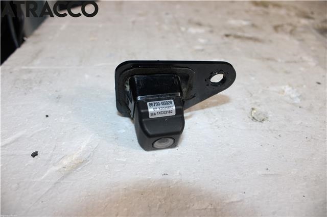 Kamera til Toyota Avensis, 2009-2015 (Type III, Fase 1)  (8679005020)